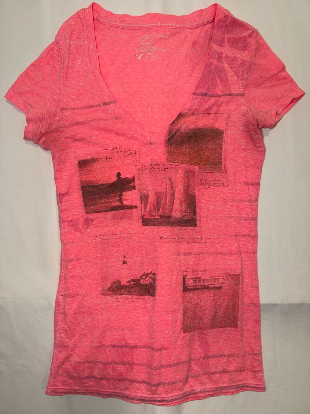 American Eagle Y2K Pink V-Neck Graphic Tee XS Postcard Print T-Shirt